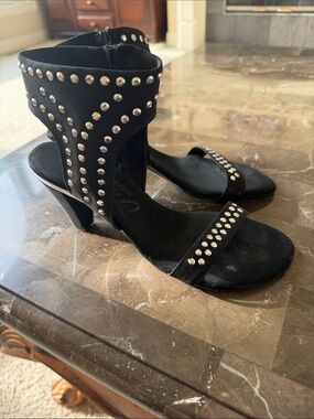 Onex black heels with silver studs